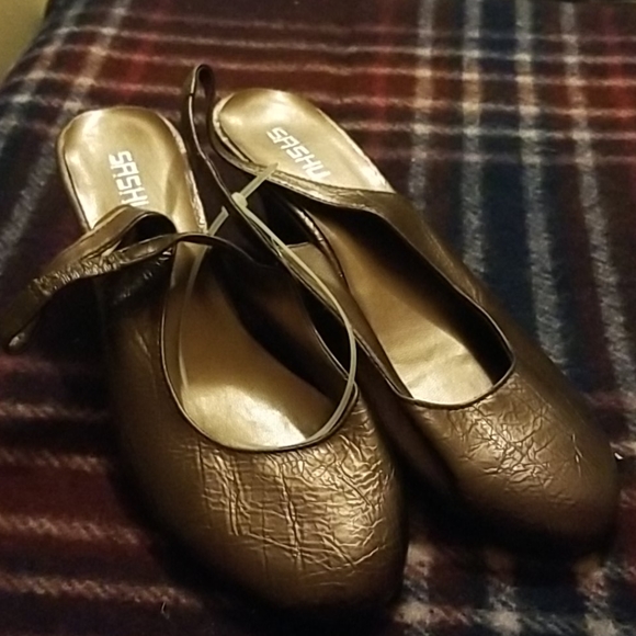 Sashu bronze round-tow wedges - Picture 1 of 4